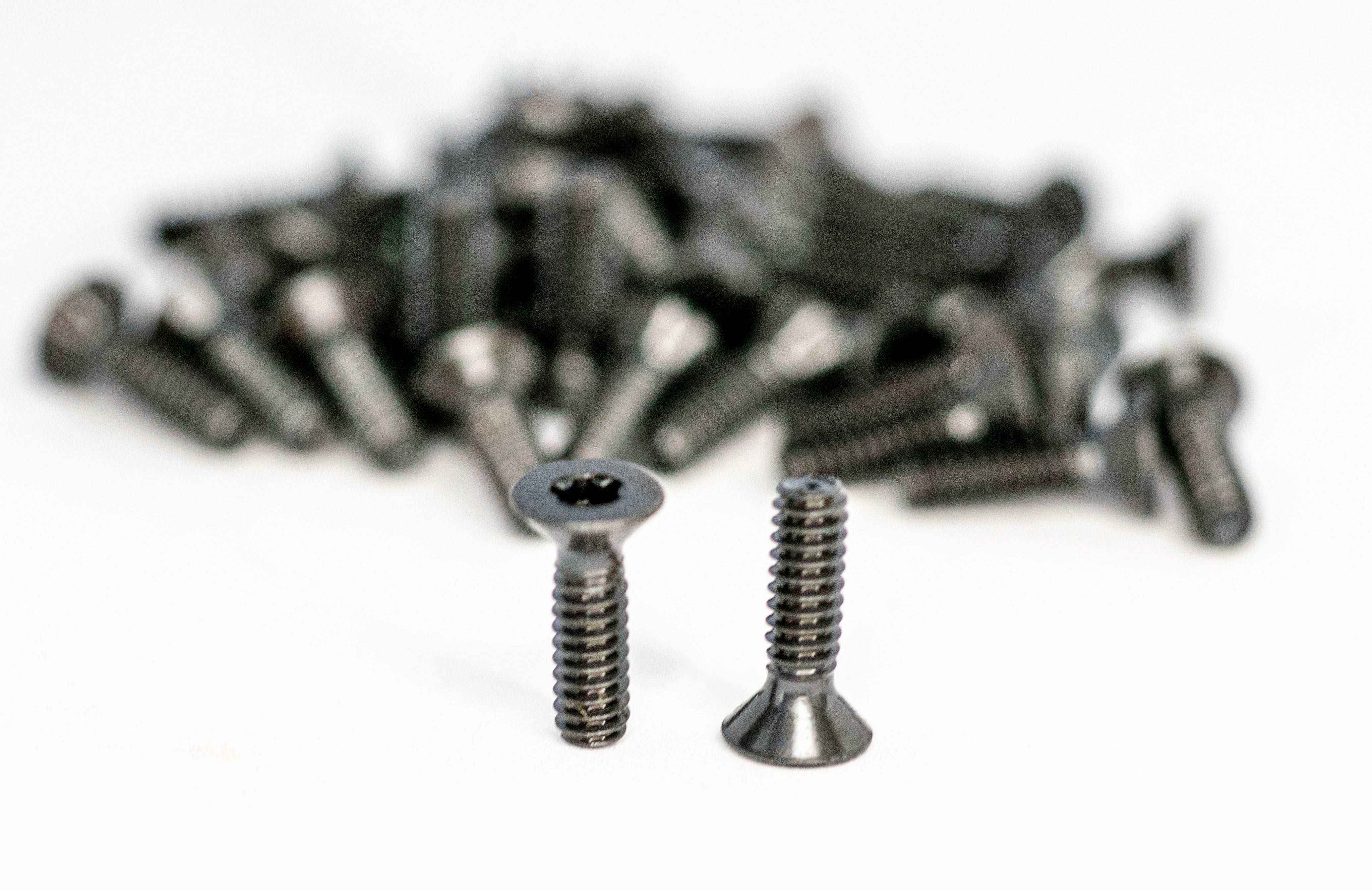 Replacement Screws - Image 9
